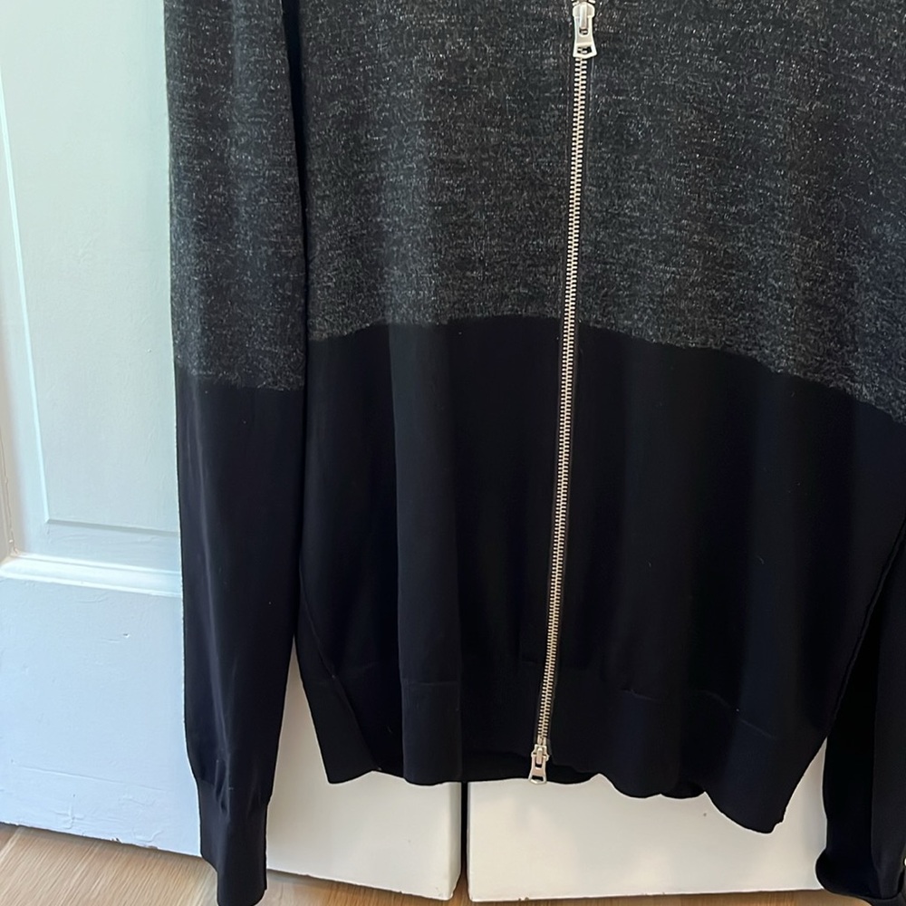 Men’s color block zip up 🖤 - Picture 4 of 6